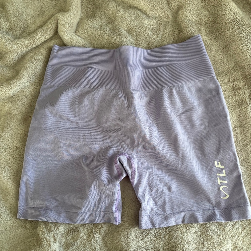 TLF Ultra Violet Seamless Scrunch Butt Shorts